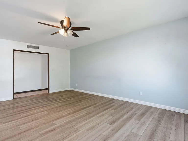 3215 S Kachina Dr — Photo 13