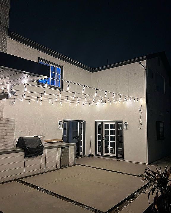2nd image of 3010 Garboso St