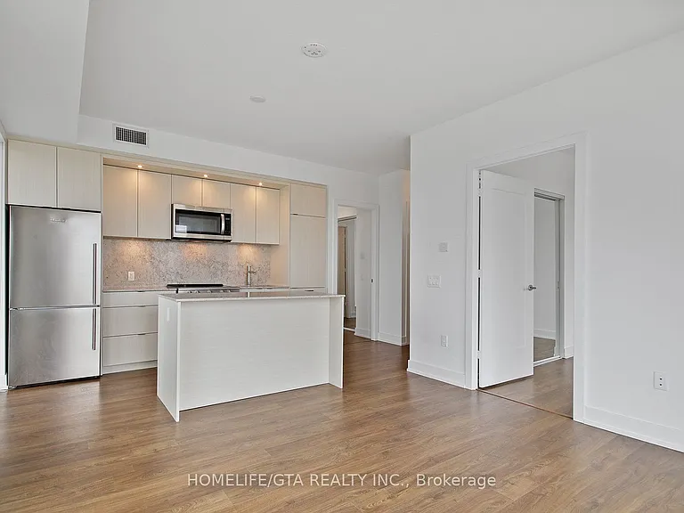 30 Inn On The Park Dr #2104 — Photo 15