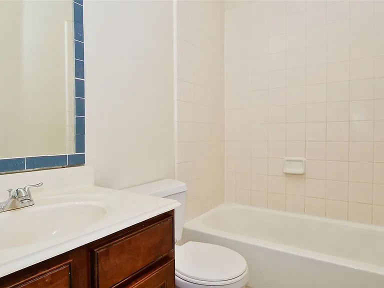 25206 Bright Hollow Ln — Photo 12