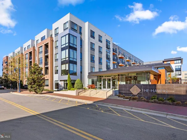 145 Riverhaven Dr Unit 405, Oxon Hill, MD 20745