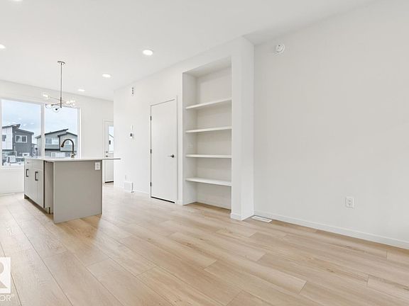 5th image of 8148 228th St NW