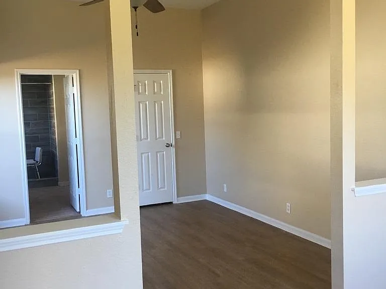 7208 White Panda Run — Photo 9