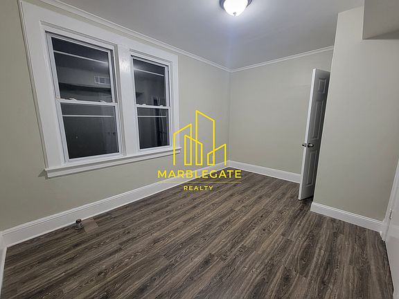 3rd image of 424 Scotland Rd #2E
