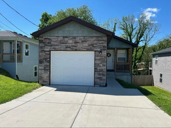 314 W College Street, Branson, MO 65616