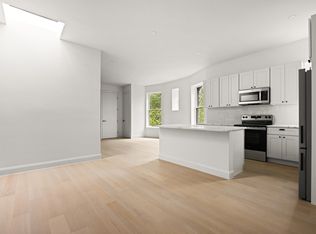 363 6th Ave #4, Brooklyn, NY 11215