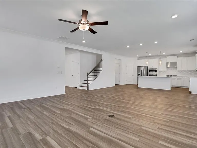 3198 Shirecrest Ln — Photo 14
