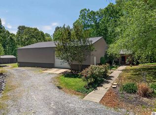 362 Windsor Dr, Calvert City, KY 42029