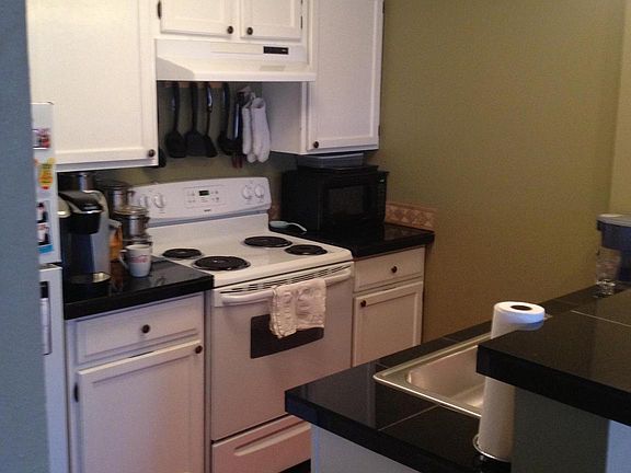 5th image of 1504 Lincoln Way APT 410