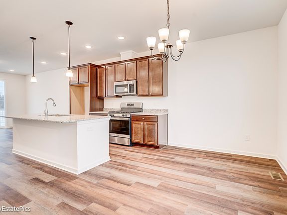 5th image of 56407 Madison Ln