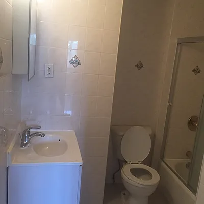 Rented by 18 REALTY | media 10