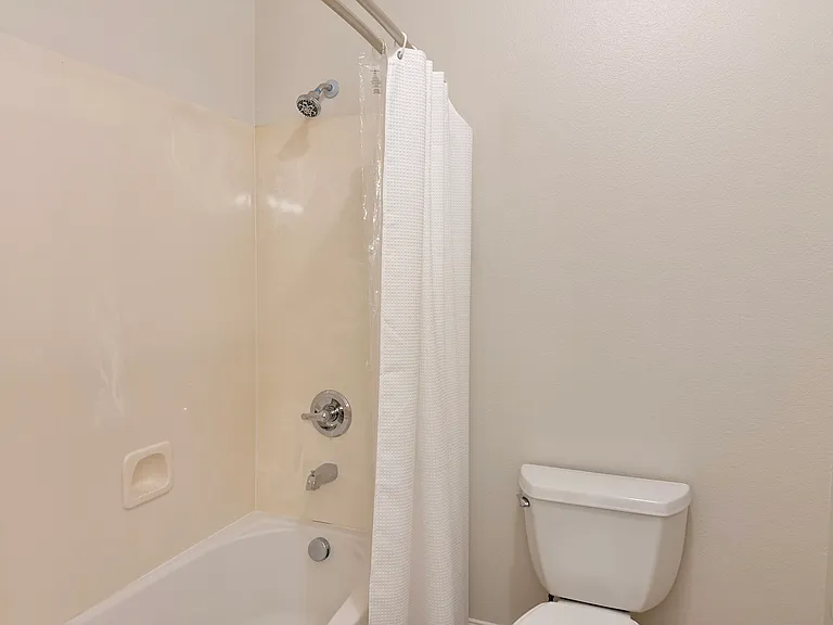 653 Lilja Ct — Photo 22