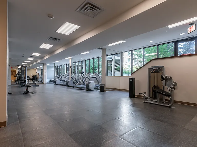 222 S Riverfront Ave SW #251 — Photo 34