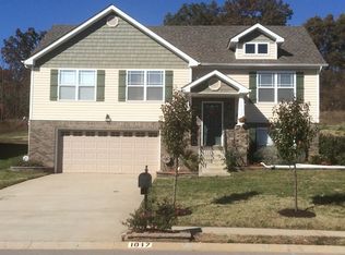 1017 Ishee Dr, Clarksville, TN 37042