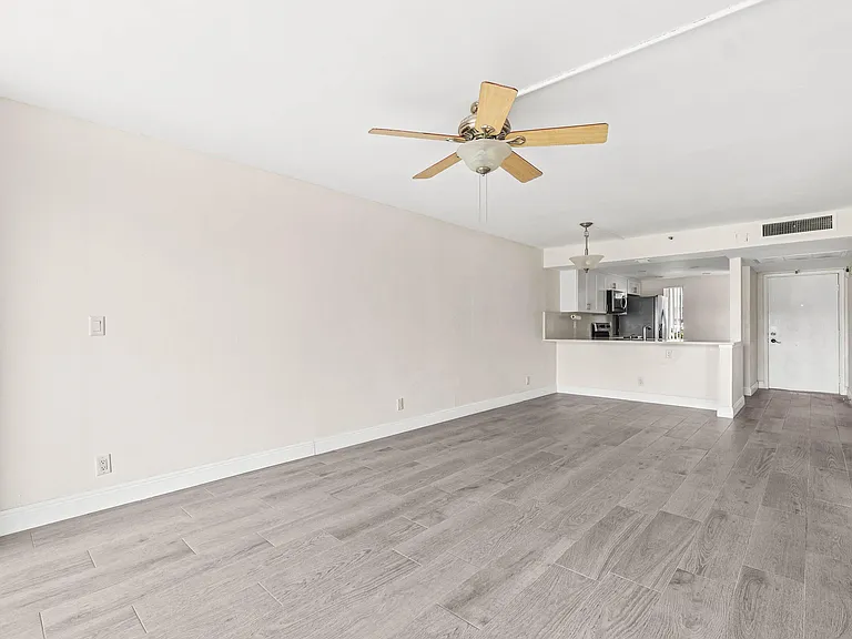 17 Royal Palm Way #103 — Photo 12