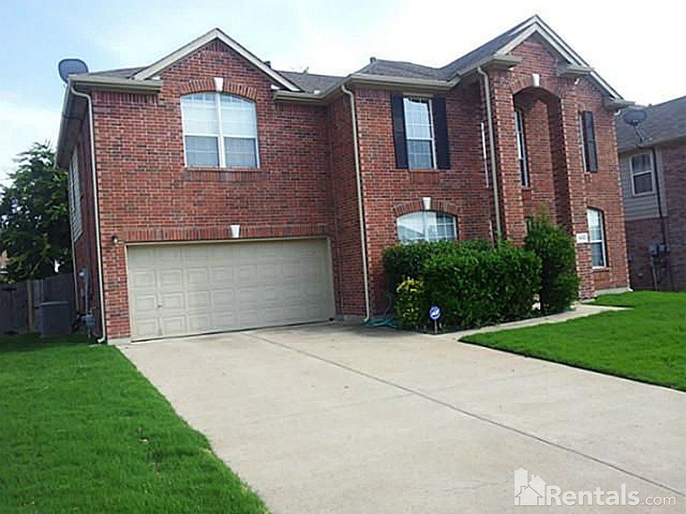 1st image of 1910 Windcastle Dr