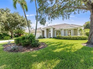 11774 Longshore Way W, Naples, FL 34119