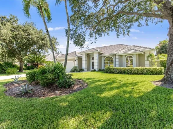 11774 Longshore Way W, Naples, FL 34119