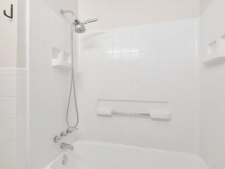 2516 Xavier St — Photo 21
