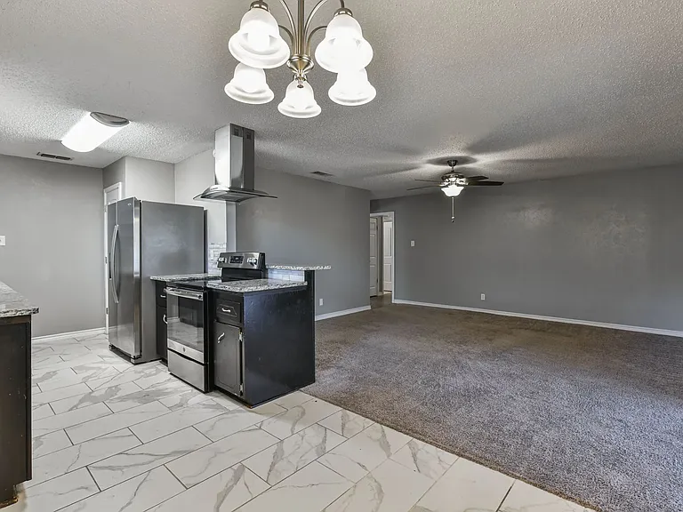1307 Linda Spur — Photo 13