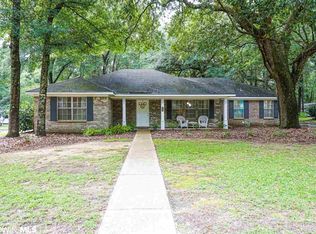 8660 Whittington Dr, Mobile, AL 36695