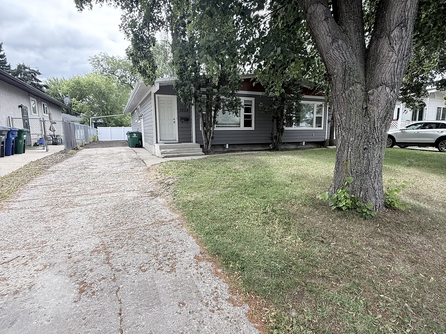 3222 McGill Street — Photo 2