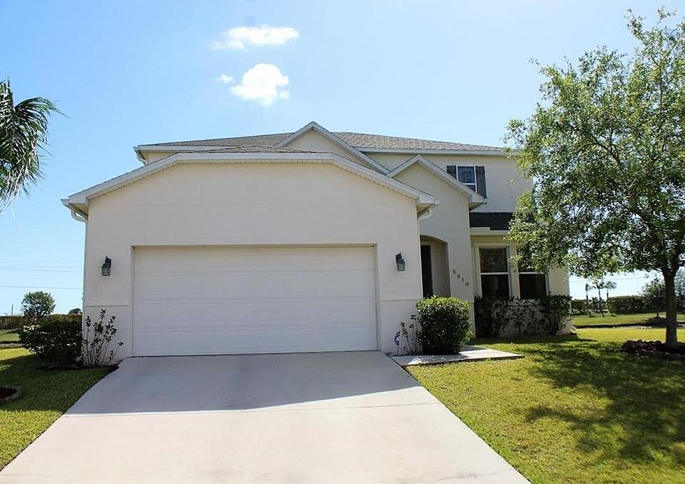 1st image of 5910 Carriage Lake Ct