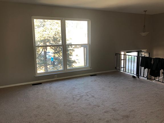 2nd image of 11944 Glenpark Dr
