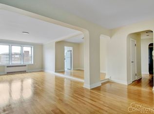 10505 69th Ave APT 412A, Forest Hills, NY 11375