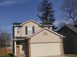 15596 Lola Dr, Redford, MI 48239