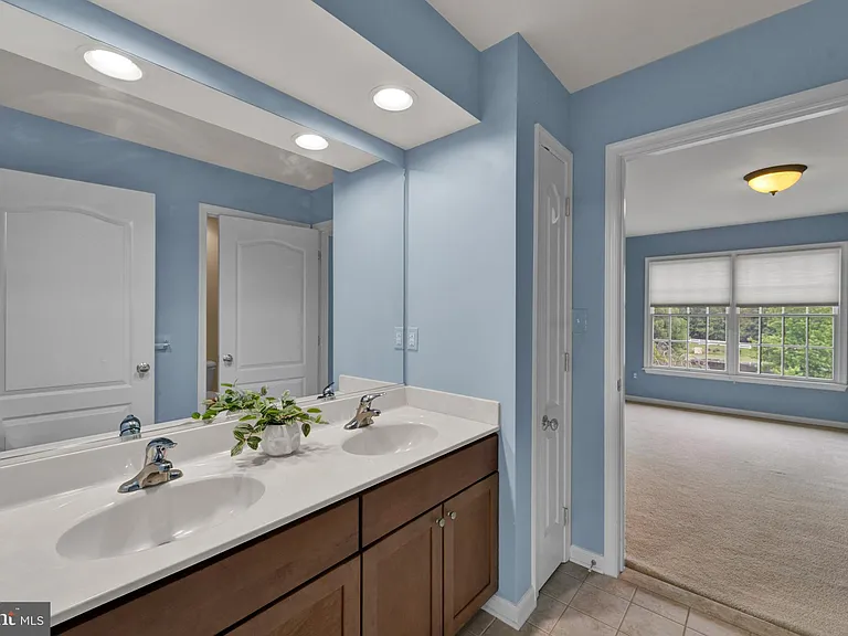 19 Meadowlark Dr — Photo 44