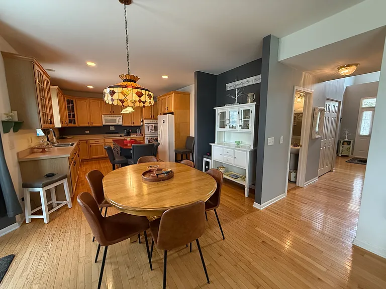 209 Rogers Way — Photo 9