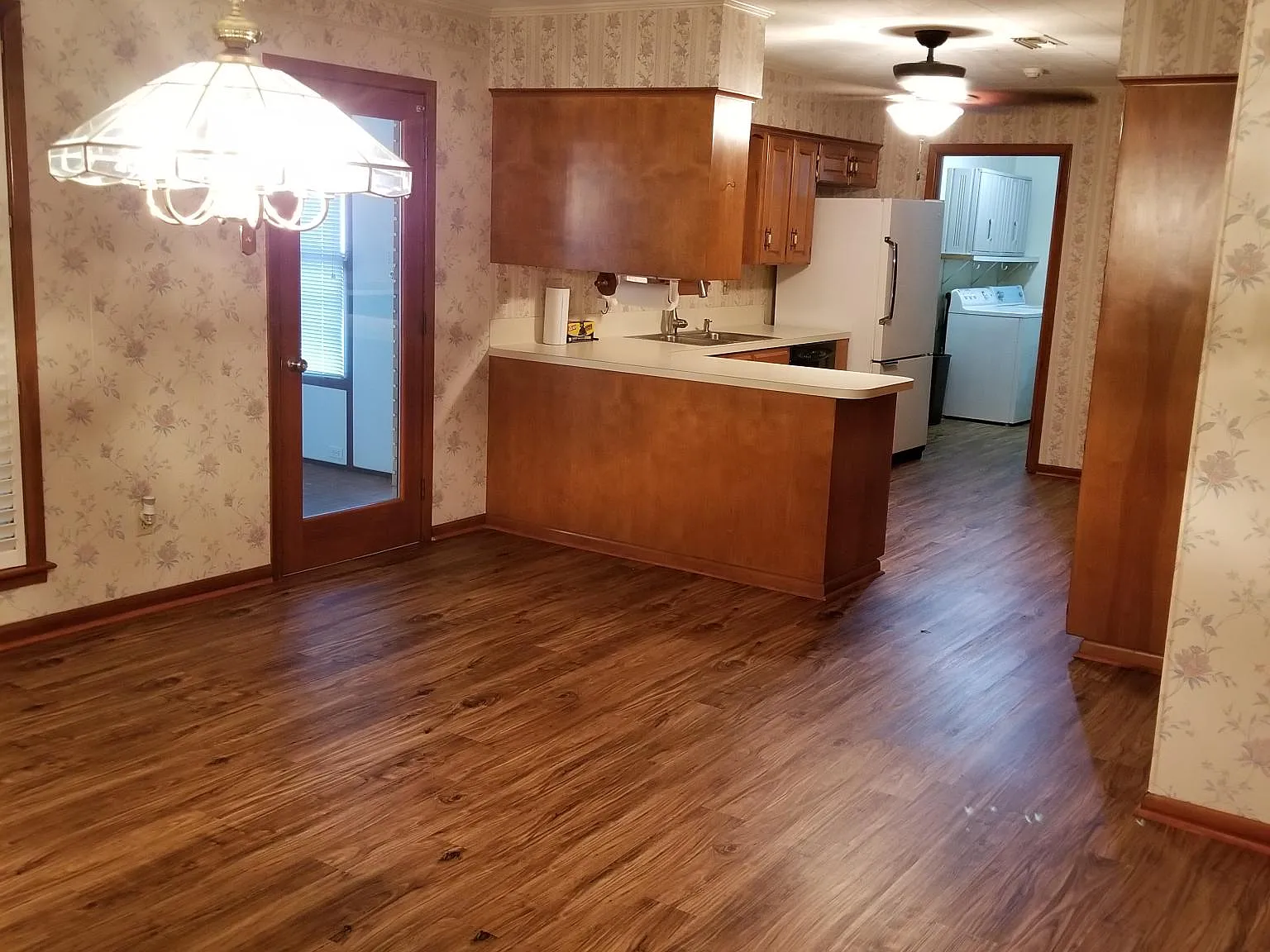 3 bed, 1737 sqft, $1,800 — Photo 3