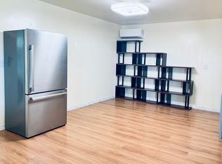 1109 Ukana St, Honolulu, HI 96818