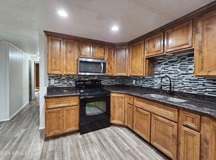 5002 W BETHANY HOME Road #130, Glendale, AZ 85301