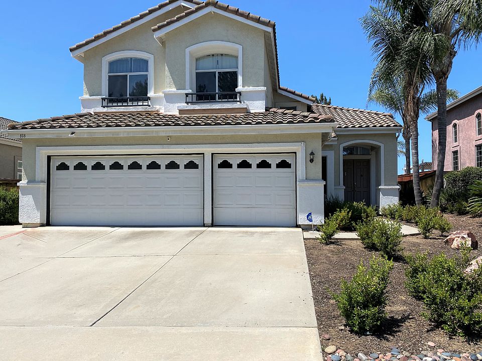 1st image of 819 Windridge Cir