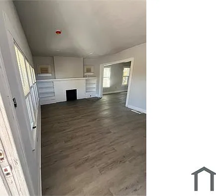 3 bed, $1,695 — Photo 2