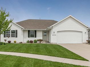 2130 Catherine Ct, Marion, IA 52302
