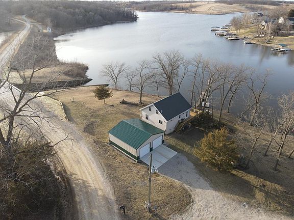 2nd image of 16292 Reservoir Trl