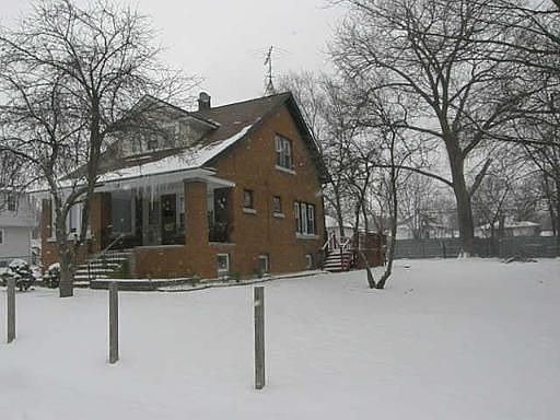 1st image of 530 Algonquin St