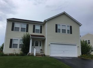 2720 Huntington Dr, Belvidere, IL 61008