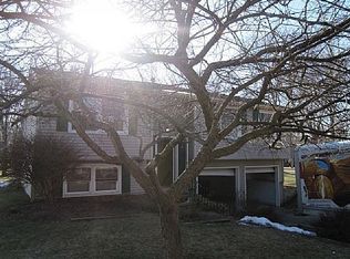 400 Adamle Dr, Kent, OH 44240