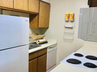 27 Valley Ave APT 1, Iowa City, IA 52246