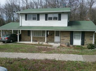 6606 Adrian St, Hyattsville, MD