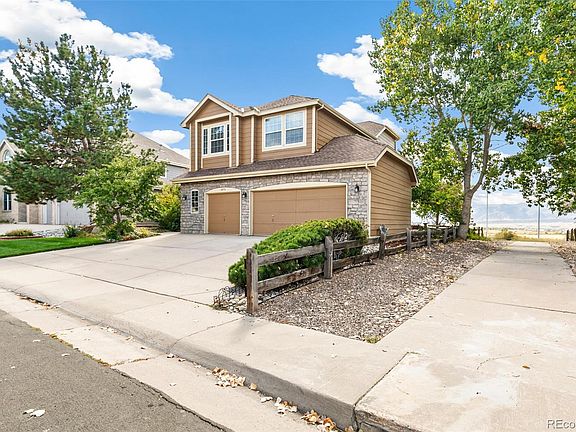 4th image of 10275 Baneberry Place