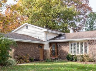 920 Alton Ct, Winthrop Harbor, IL