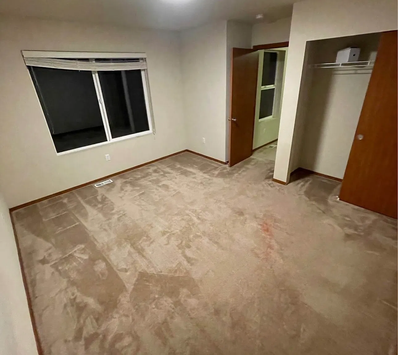 4 bed, 3046 sqft, $1,350 — Photo 1