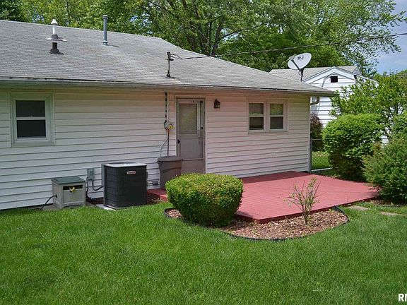 3rd image of 116 Havendale Dr
