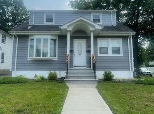 200 E 9th Ave, Roselle, NJ 07203