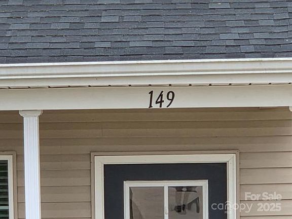 3rd image of 149 Kodak Dr